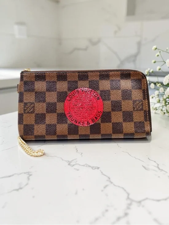 Louis Vuitton Damier Ebene Trunks & Bags Illustre Zip Wallet - LIMITED EDITION 🔥 - Picture 2 of 8